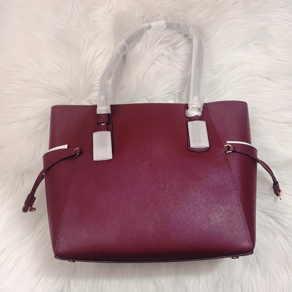 Michael Kors Burgundy Bag ✨ brand new - Picture 4 of 7